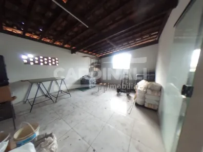 Casa com 2 Quartos para alugar, 250m² no Vila Brasília, São Carlos