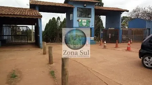 Fazenda / Sítio / Chácara com 4 Quartos à venda, 10m² no Carafá, Votorantim