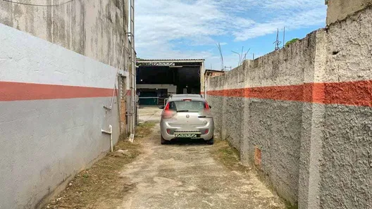 Loja / Salão / Ponto Comercial à venda, 459m² no Piabetá (Inhomirim), Magé