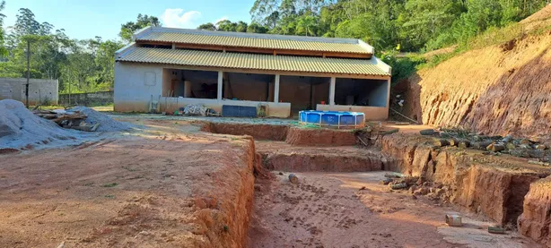 Terreno / Lote / Condomínio com 1 Quarto à venda, 4255m² no Itaquaciara, Itapecerica da Serra
