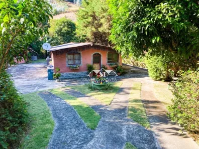Fazenda / Sítio / Chácara com 3 Quartos à venda, 120m² no Araras, Petrópolis