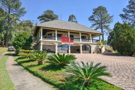 Fazenda / Sítio / Chácara com 9 Quartos à venda, 650m² no Botiatuba, Almirante Tamandaré