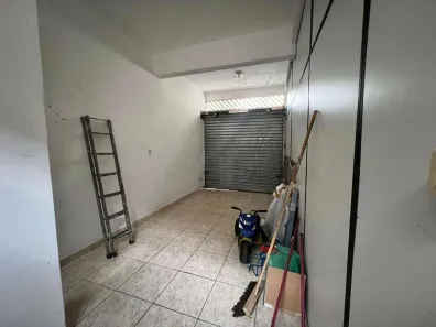 Conjunto Comercial / Sala para alugar, 39m² no Rústico, Volta Redonda