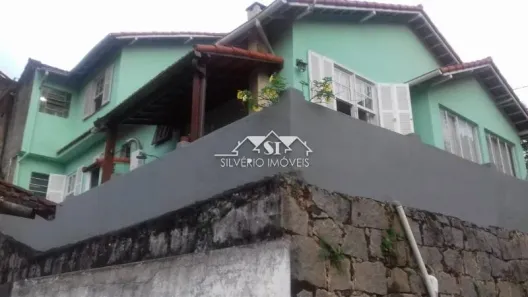 Casa com 3 Quartos à venda, 140m² no Castelanea, Petrópolis