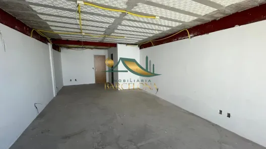 Conjunto Comercial / Sala para alugar, 42m² no Aterrado, Volta Redonda
