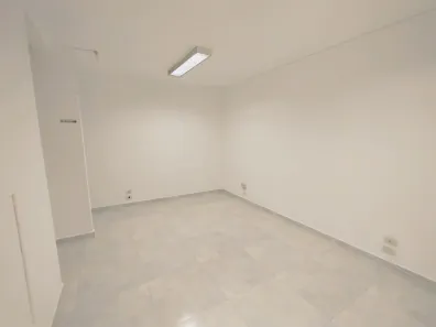 Loja / Salão / Ponto Comercial com 2 Quartos para alugar, 55m² no Vila Romana, São Paulo