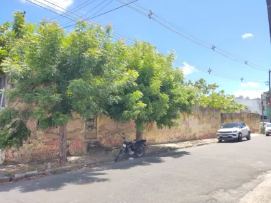 Terreno / Lote / Condomínio para alugar, 1695m² no José Bonifácio, Fortaleza