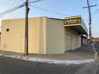 Conjunto Comercial / Sala à venda, 105m² no , Hidrolândia
