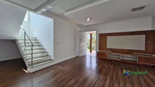 Casa com 4 Quartos para alugar, 329m² no Soares, Jarinu