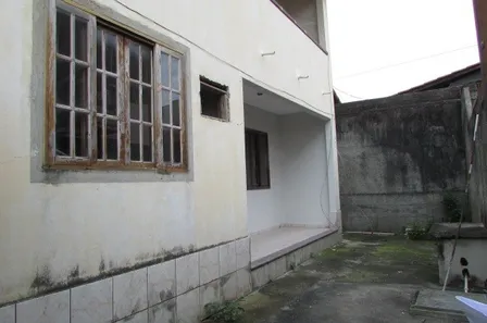 Casa de Vila com 2 Quartos para alugar, 60m² no Mutuá, São Gonçalo