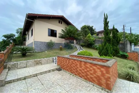 Casa com 3 Quartos à venda, 125m² no Itoupavazinha, Blumenau