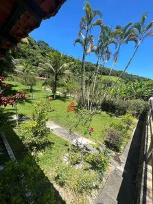 Fazenda / Sítio / Chácara com 5 Quartos à venda, 1000m² no Centro, Cachoeiras de Macacu