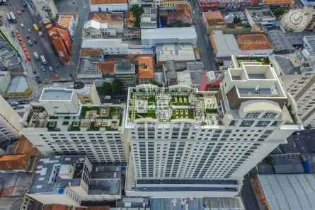 Apartamento com 2 Quartos para alugar, 50m² no Centro, Curitiba