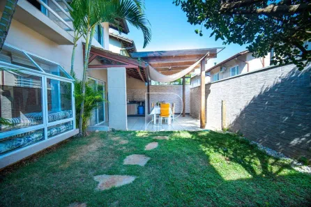 Casa de Condomínio com 3 Quartos à venda, 174m² no Jardim Colibri, Embu das Artes
