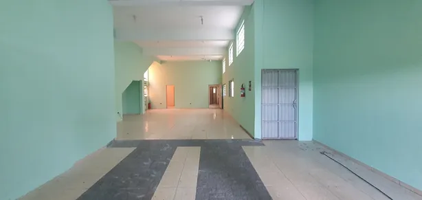 Prédio Inteiro com 3 Quartos à venda, 400m² no Jardim Terras de Santa Helena, Jacareí
