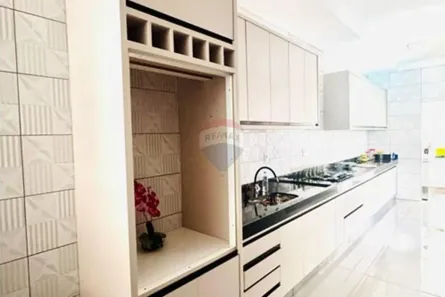 Sobrado com 2 Quartos à venda, 190m² no Residencial Nilson Veloso, Rio Verde
