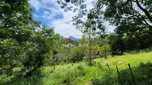 Loja / Salão / Ponto Comercial à venda, 70m² no , Campos do Jordão