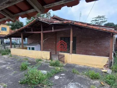 Casa com 3 Quartos para venda ou aluguel, 135m² no Jardim Mariléa, Rio das Ostras