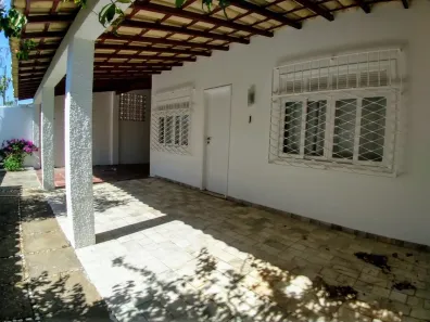 Casa com 2 Quartos para alugar, 80m² no Vila Canaa, Arraial do Cabo