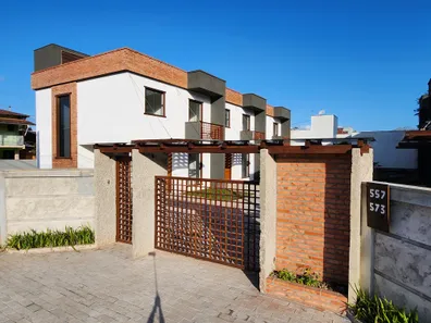 Sobrado com 3 Quartos à venda, 92m² no Centro, Itapoá