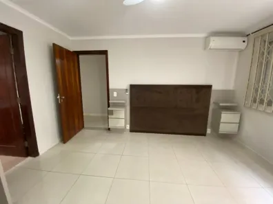 Apartamento com 3 Quartos para alugar, 125m² no Ahú, Curitiba