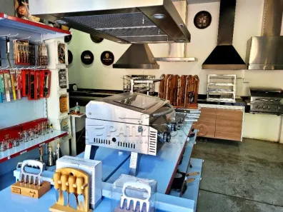 Galpão / Depósito / Armazém com 4 Quartos à venda, 492m² no Jd N Sra Salete, Araçoiaba da Serra