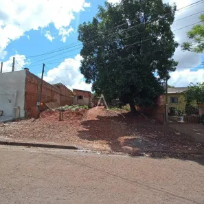 Terreno / Lote / Condomínio à venda, 490m² no 14 de Novembro, Cascavel