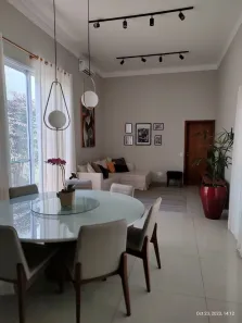 Casa de Condomínio com 3 Quartos à venda, 202m² no Jardim Magnólias, Araraquara