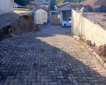Terreno / Lote / Condomínio à venda, 240m² no Park Way, Brasília