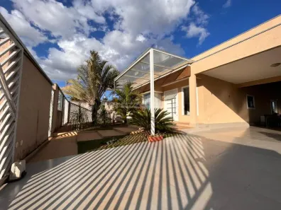 Casa de Condomínio com 4 Quartos à venda, 192m² no Setor Habitacional Tororó, Brasília