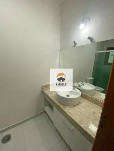 Casa de Condomínio com 4 Quartos à venda, 290m² no Chácara dos Lagos, Carapicuíba