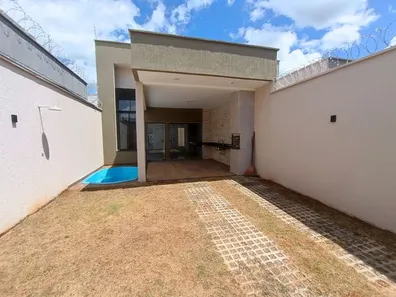 Casa com 3 Quartos à venda, 125m² no Setor Cristina II, Trindade