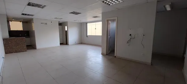 Galpão / Depósito / Armazém com 4 Quartos à venda, 628m² no Vila Mury, Volta Redonda