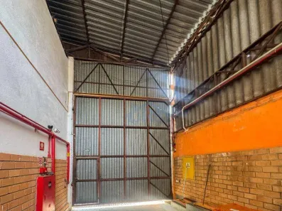Galpão / Depósito / Armazém para alugar, 500m² no Jardim do Rio Cotia, Cotia