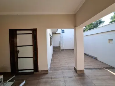Casa com 3 Quartos para alugar, 300m² no Residencial São Paulo, Presidente Prudente