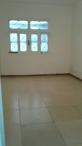 Casa com 2 Quartos para alugar, 85m² no Centro, Mesquita