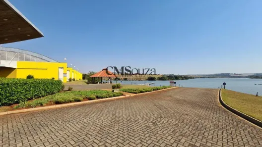 Terreno / Lote / Condomínio à venda, 1500m² no , Sertanópolis