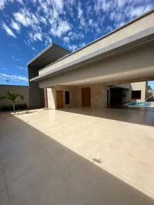 Casa com 3 Quartos à venda, 225m² no Centro, Trindade