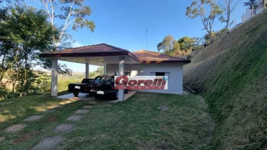 Fazenda / Sítio / Chácara com 2 Quartos à venda, 163m² no , Igaratá