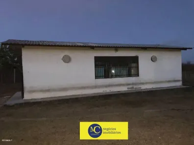 Fazenda / Sítio / Chácara com 3 Quartos para alugar, 740000m² no , Aquiraz