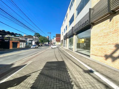 Conjunto Comercial / Sala para alugar, 30m² no Velha, Blumenau