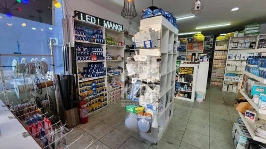 Loja / Salão / Ponto Comercial à venda, 55m² no Centro, Maricá
