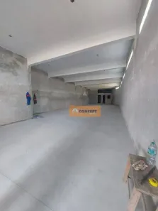 Loja / Salão / Ponto Comercial para alugar, 200m² no Jardim Ivonete, Poá