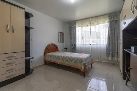 Fazenda / Sítio / Chácara com 3 Quartos à venda, 3284m² no Águas Fervidas, Colombo