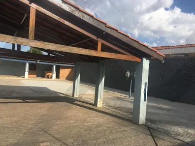 Casa com 3 Quartos para alugar, 400m² no Jardim Santa Rosália, Sorocaba