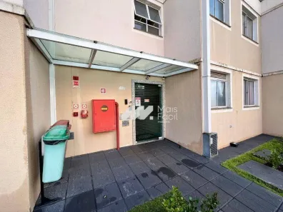 Apartamento com 2 Quartos para alugar, 50m² no Jardim das Estações, Maringá