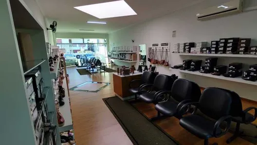 Loja / Salão / Ponto Comercial à venda, 150m² no Centro, Itatiba