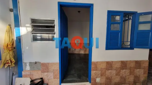 Apartamento com 1 Quarto para alugar, 20m² no Parque Burle, Cabo Frio