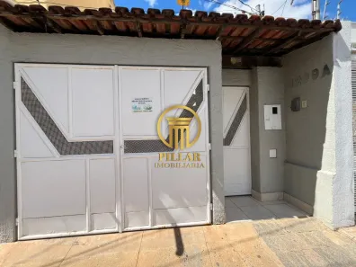 Casa com 4 Quartos para alugar, 147m² no Centro, Montes Claros