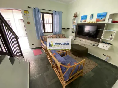 Sobrado com 2 Quartos para venda ou aluguel, 58m² no Centro, Mongaguá